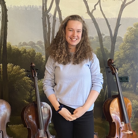 Charlotte Brussee_Cellodocents bij Scarlett Arts Muziek_Amsterdam