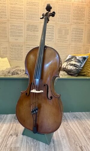 Oude Franse Atelier Robin cello